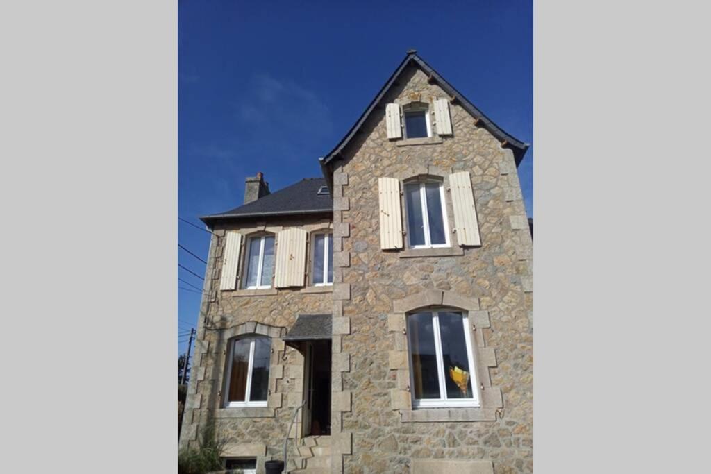Kermaravel, Le Petit Manoir En Bord De Mer. Saint-Pol-de-Léon 외부 사진
